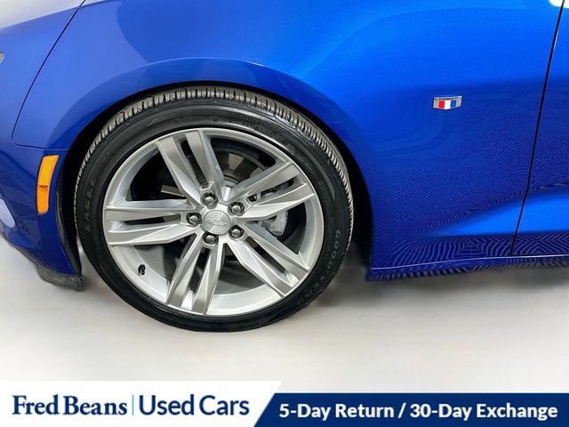 Used 2016 Chevrolet Camaro LT image 32