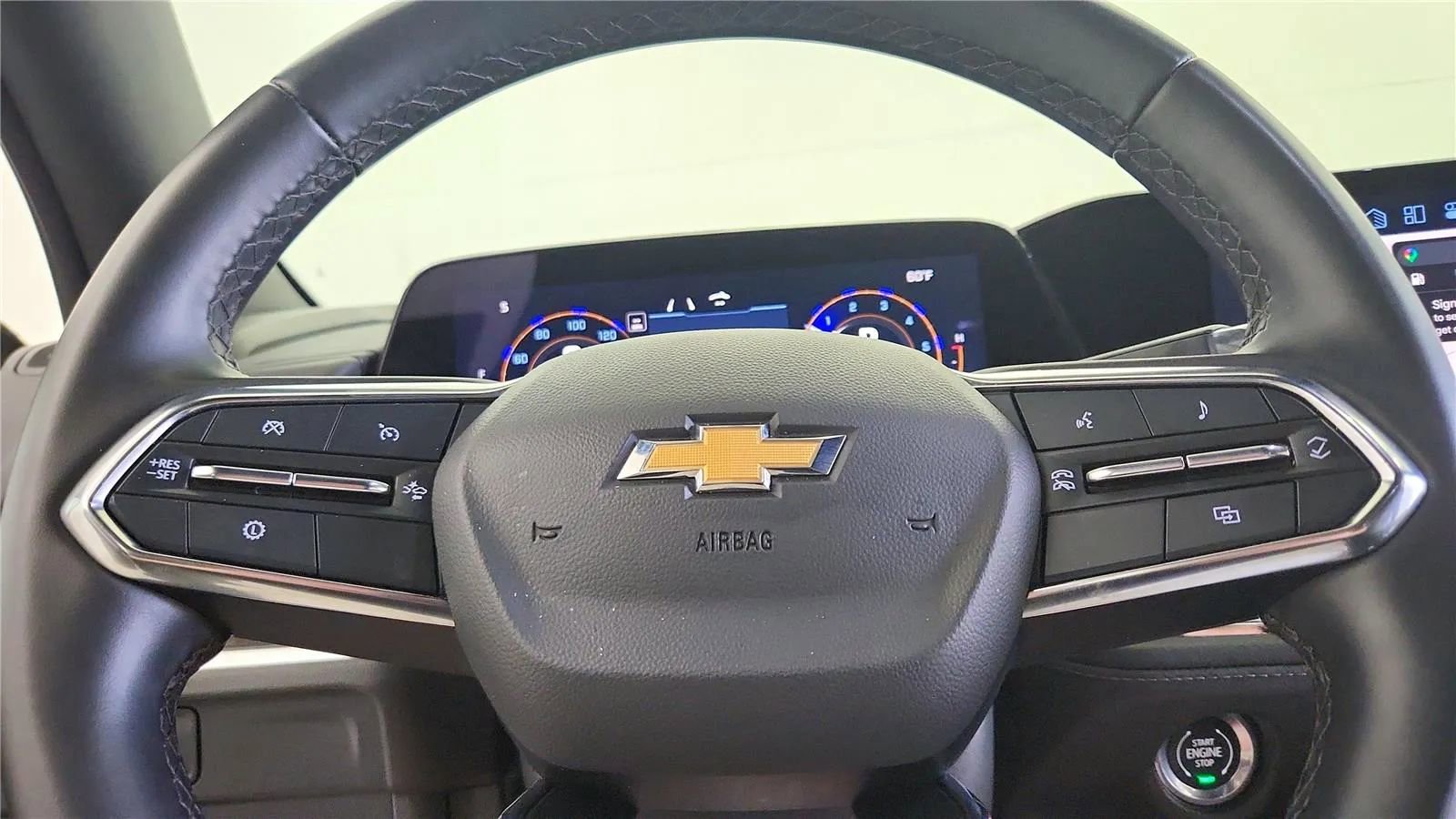 Used 2025 Chevrolet Tahoe LT AWD/4WD image 26