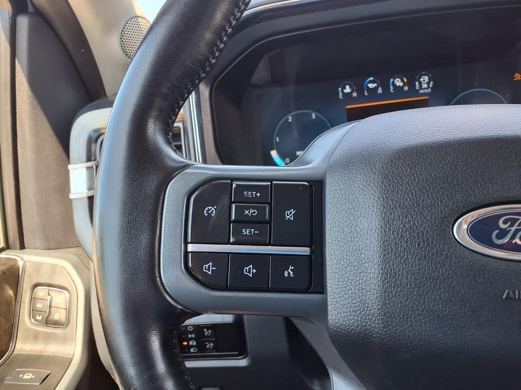 Used 2024 Ford F450 Lariat w/ Camper Package image 37