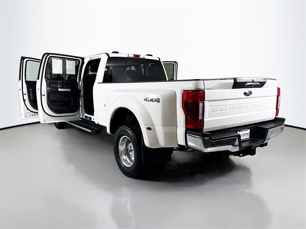 Used 2022 Ford F350 Lariat image 34