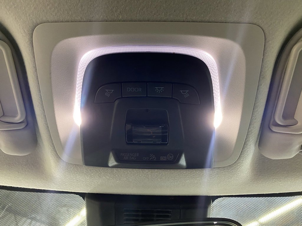 Used 2024 Toyota Corolla LE image 29