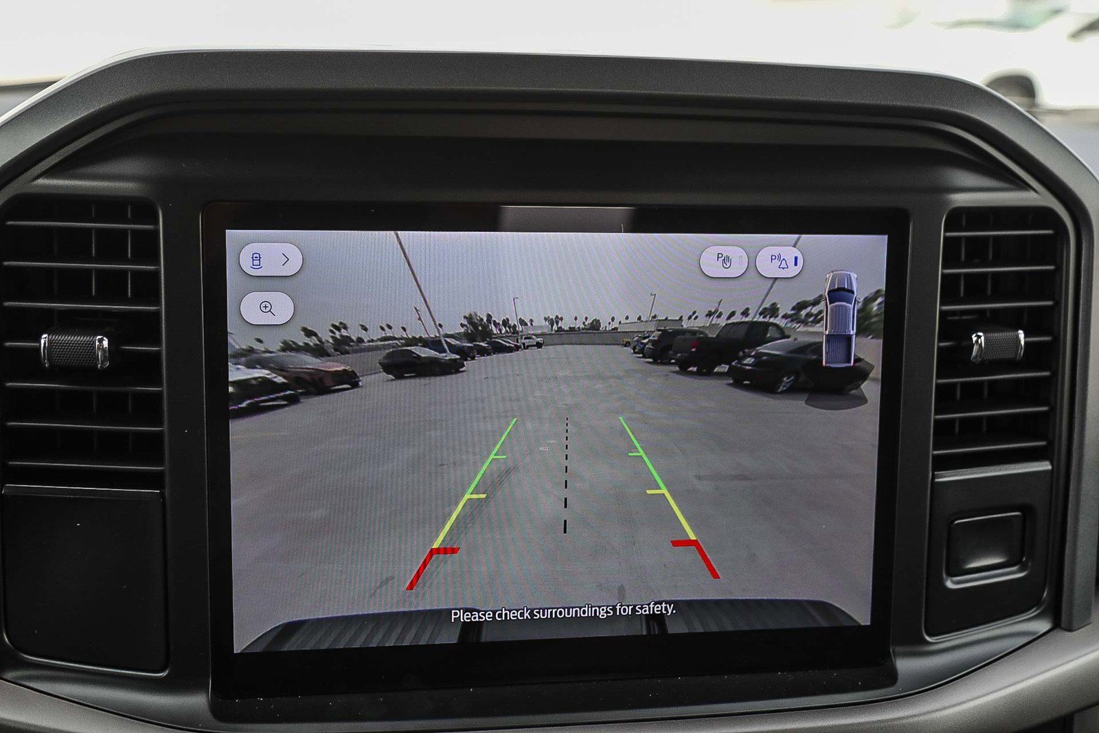 Used 2025 Ford F150 XLT w/ Equipment Group 301A Standard image 24