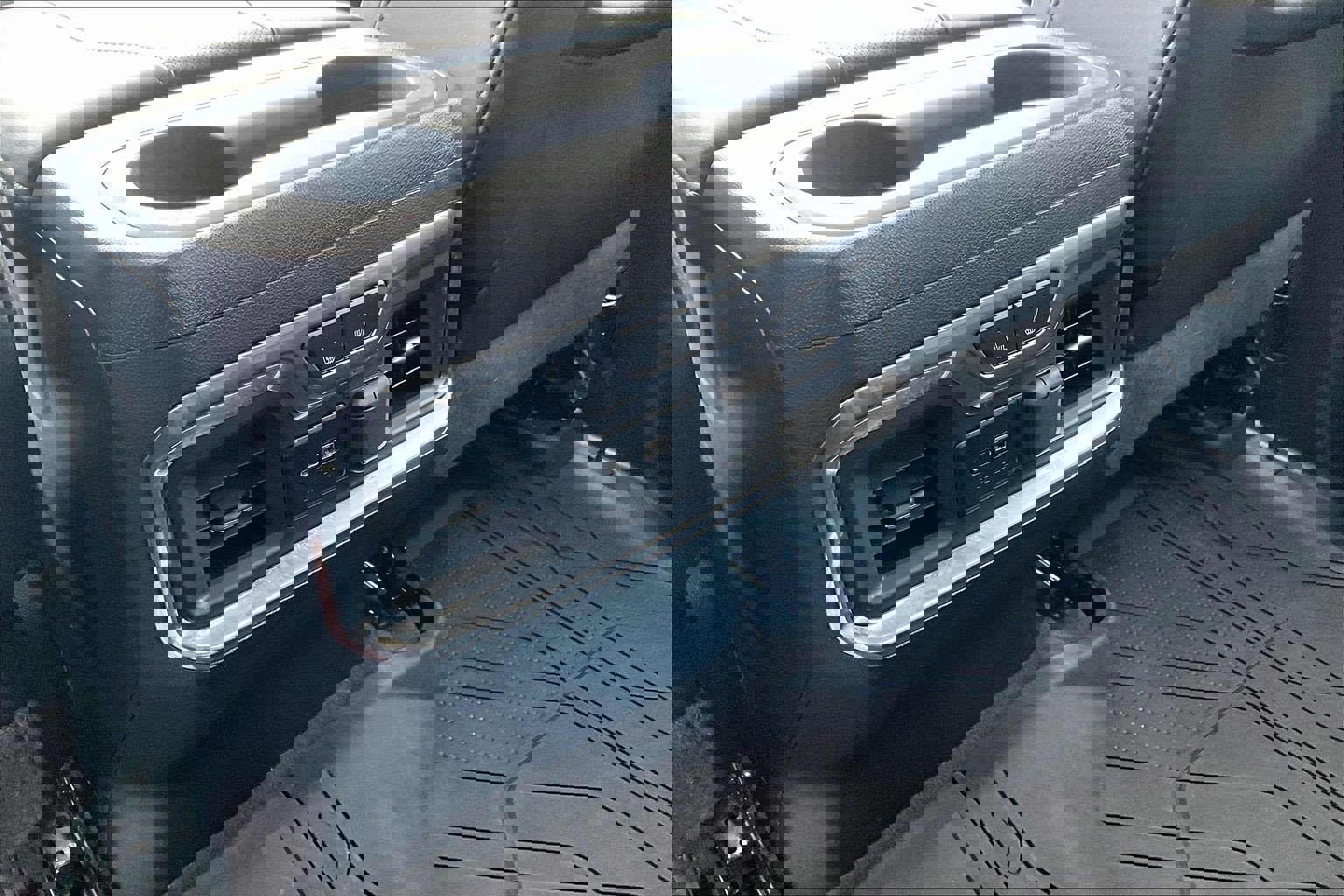 Used 2023 Chevrolet Silverado 2500 High Country image 30