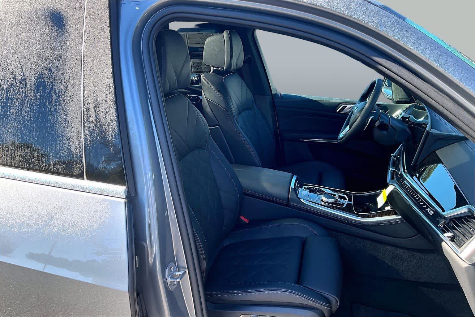 Used 2026 BMW X5 sDrive40i RWD image 9