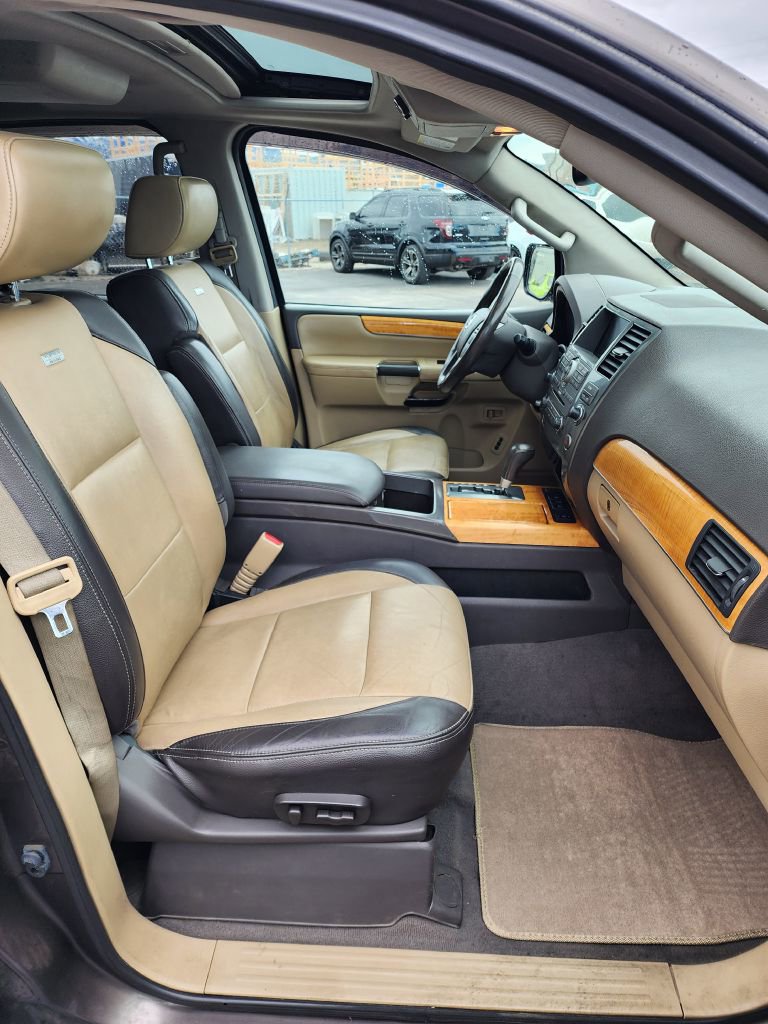 Used 2013 Nissan Armada Platinum w/ Platinum Reserve Pkg image 6