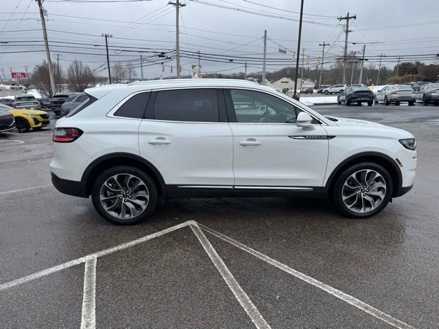 Used 2023 Lincoln Nautilus Reserve image 15