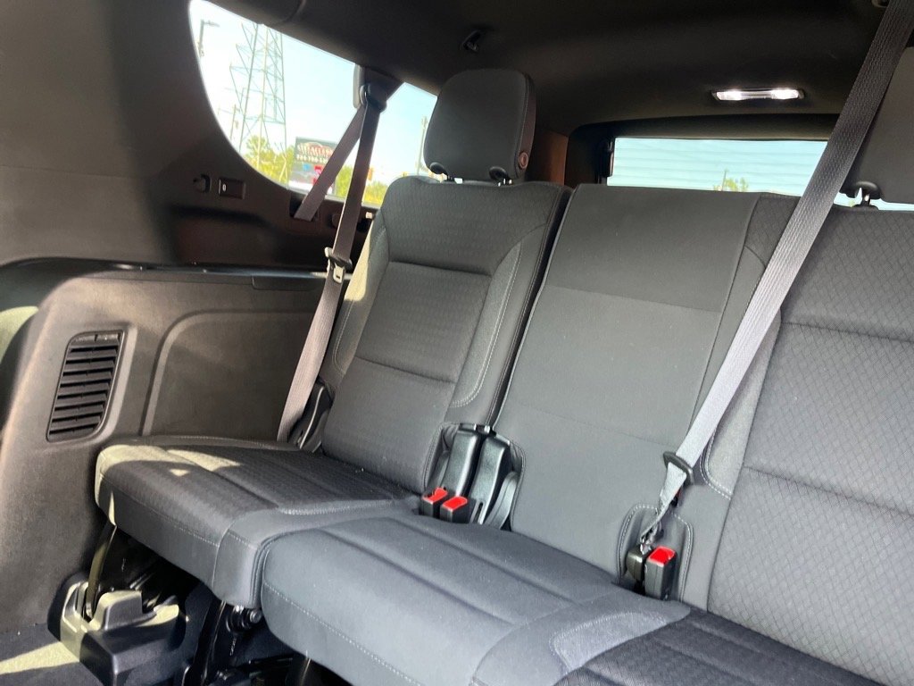Used 2023 Chevrolet Suburban LS w/ Driver Alert Package image 9