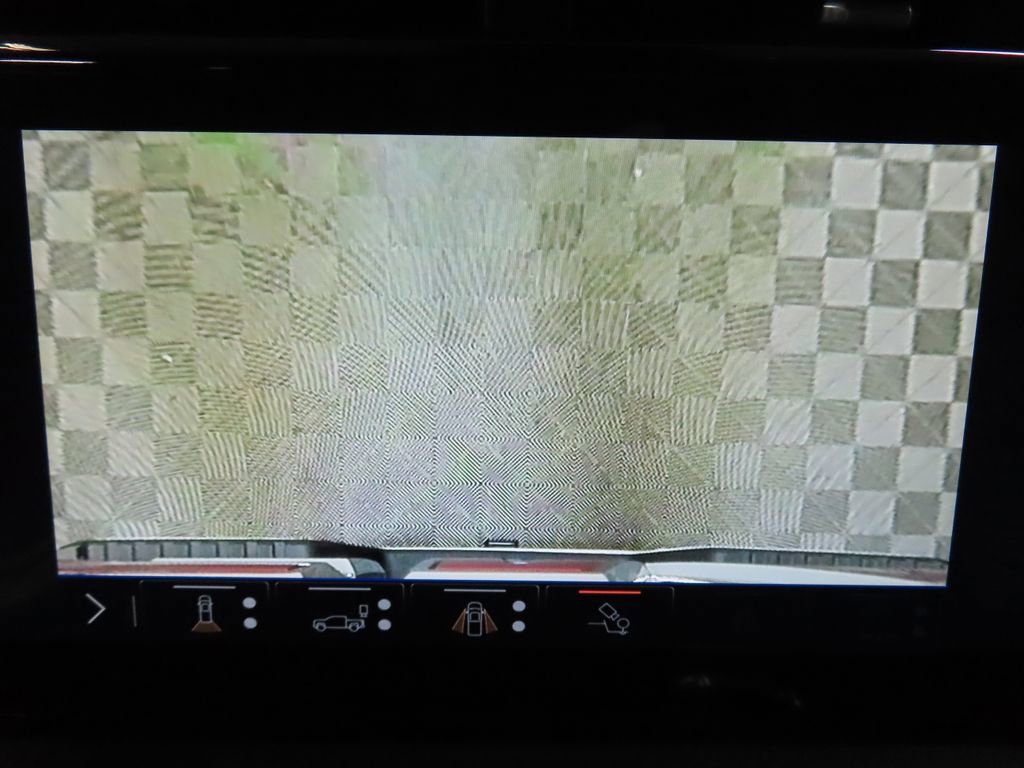 Used 2024 GMC Sierra 3500 Denali w/ Denali Reserve Package image 25