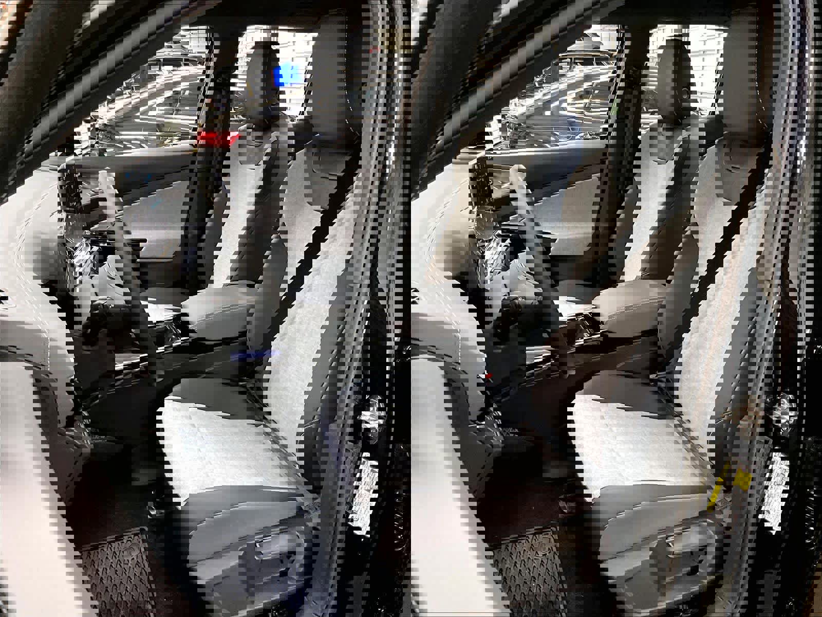 New 2026 Volkswagen ID.4 Pro image 11