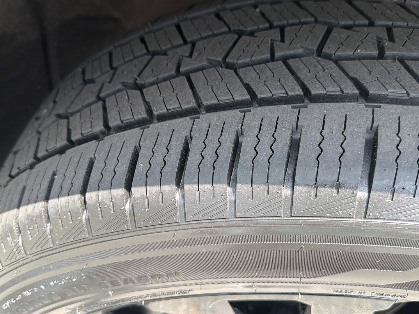 Used 2024 Chevrolet Tahoe LT RWD image 43