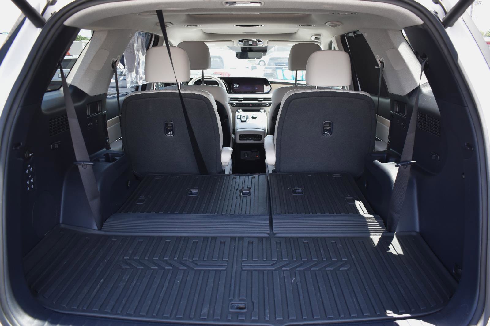 Used 2023 Hyundai Palisade Limited AWD/4WD image 19