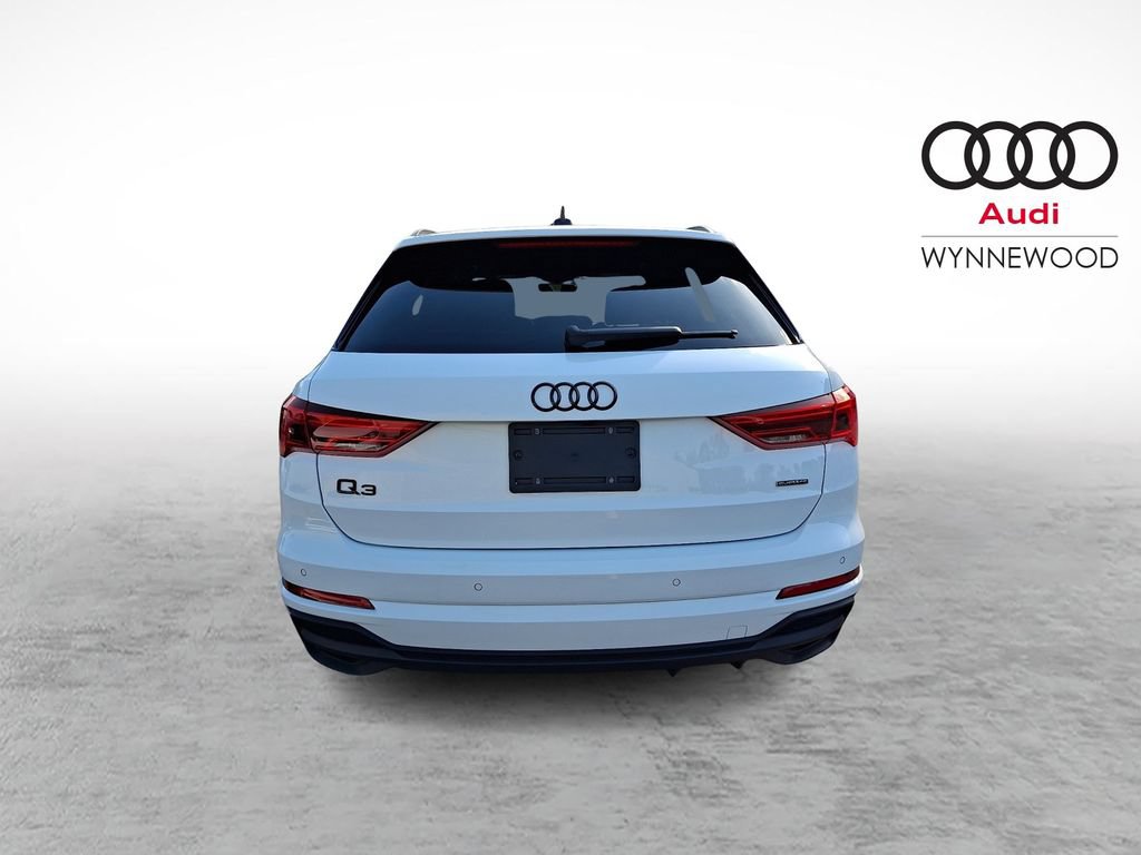 Certified 2024 Audi Q3 2.0T Premium AWD/4WD image 5