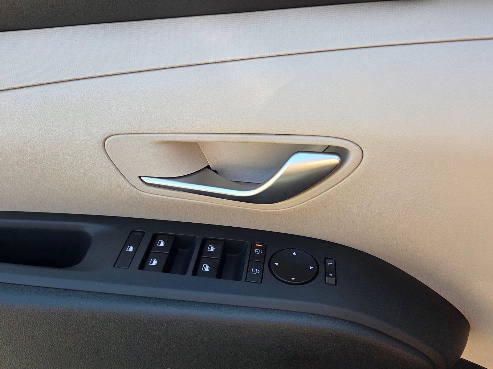 New 2026 Hyundai Tucson SEL image 28