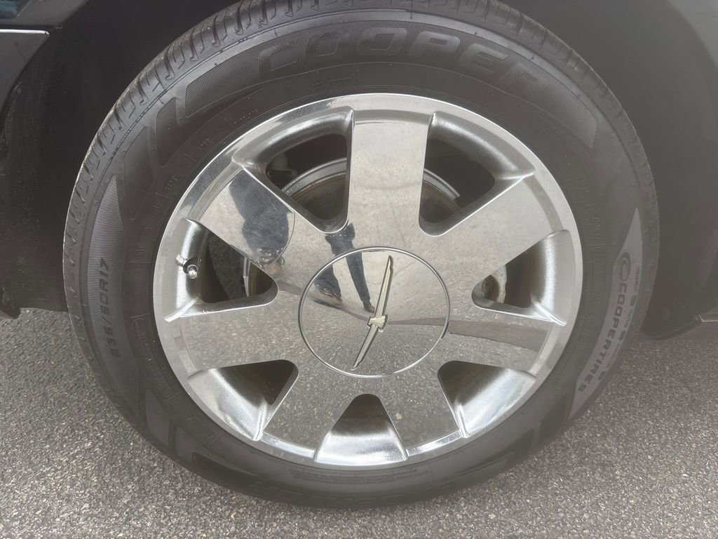 Used 2002 Ford Thunderbird RWD image 25