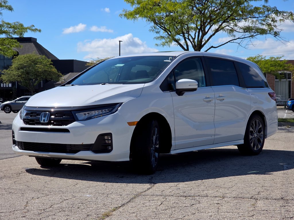 New 2027 Honda Odyssey Touring image 23