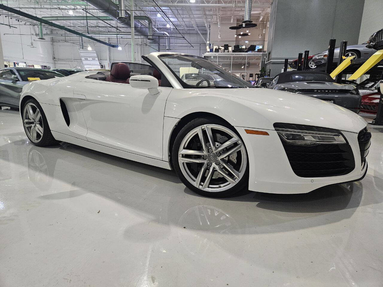 Used 2015 Audi R8 V8 image 1