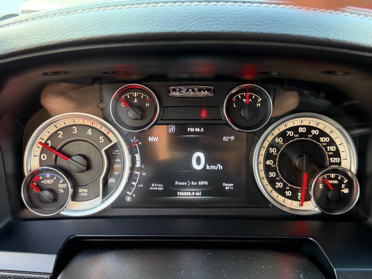 Used 2014 RAM 3500 Laramie w/ Cold Weather Group AWD/4WD image 9