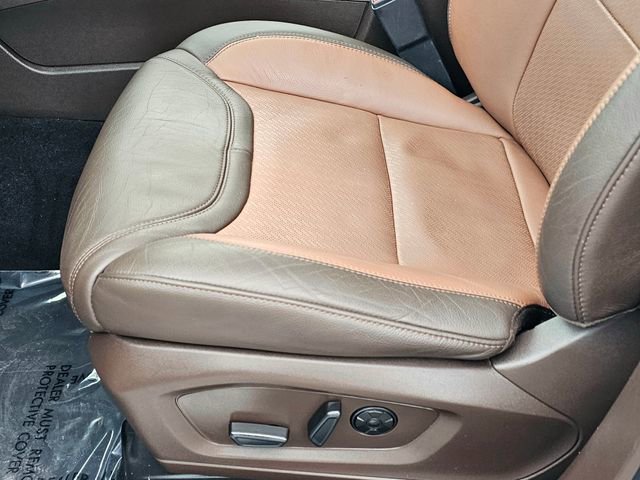 Used 2022 Ford Explorer King Ranch w/ Premium Technology Package image 19