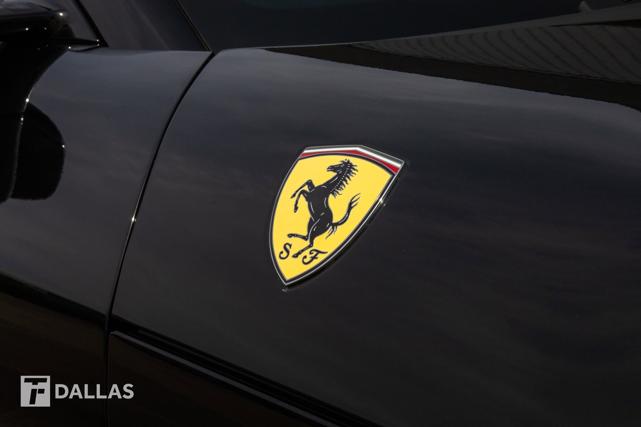 Used 2025 Ferrari 12Cilindri image 19