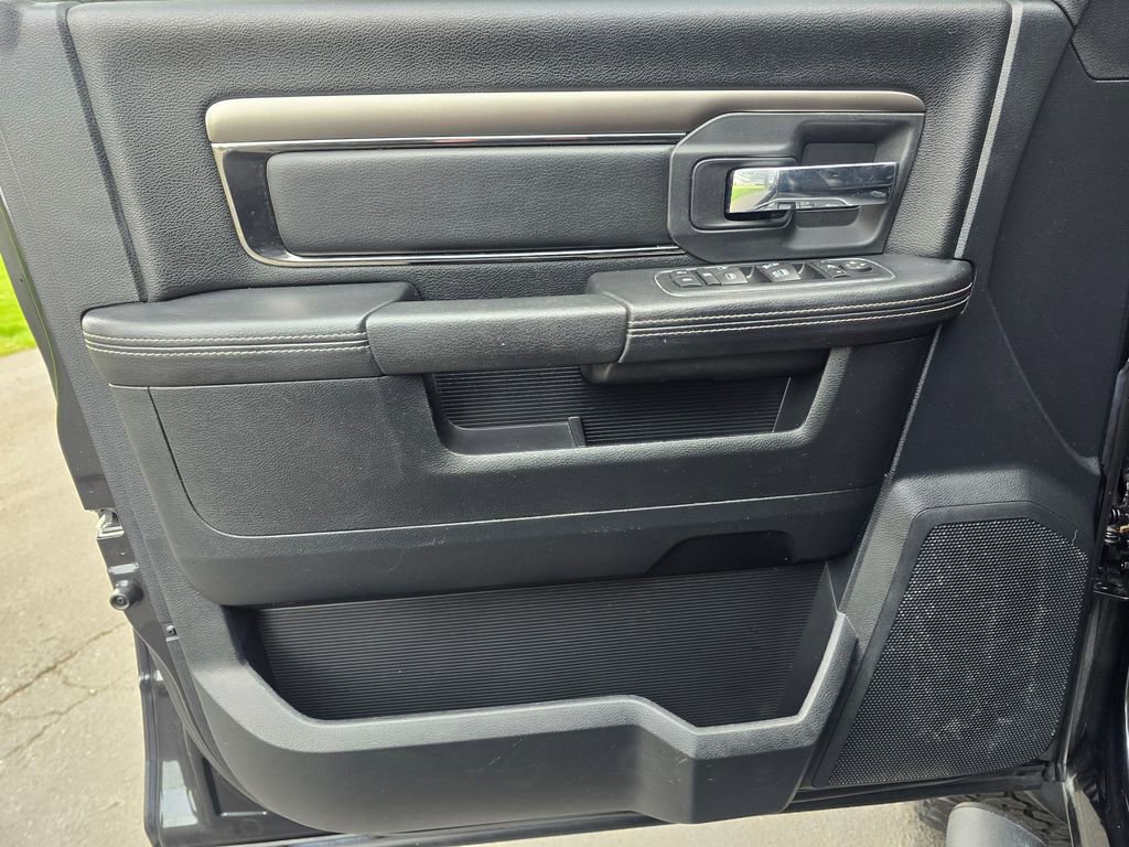 Used 2016 RAM 1500 Sport image 23