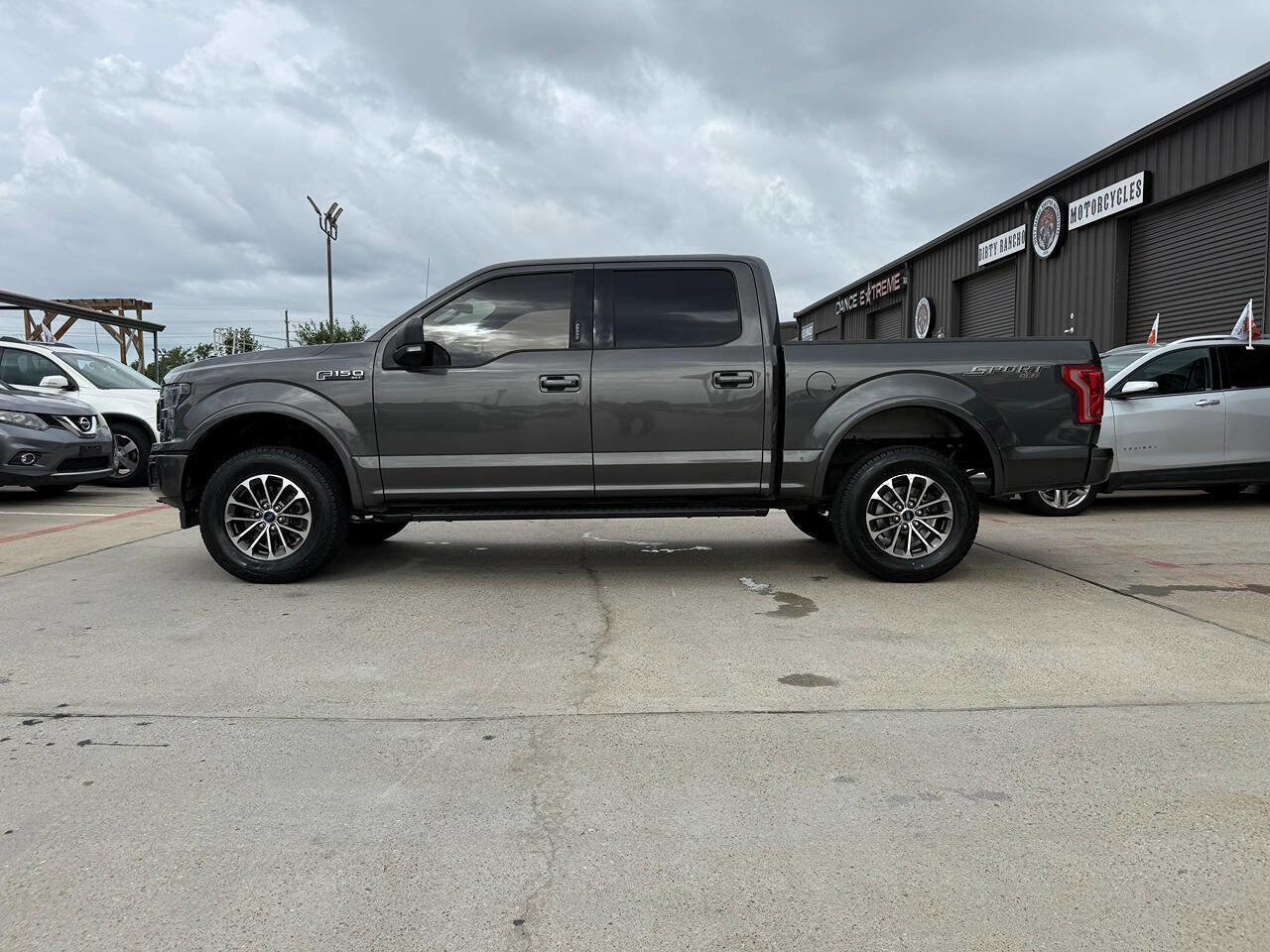 Used 2018 Ford F150 XLT w/ Equipment Group 302A Luxury image 1