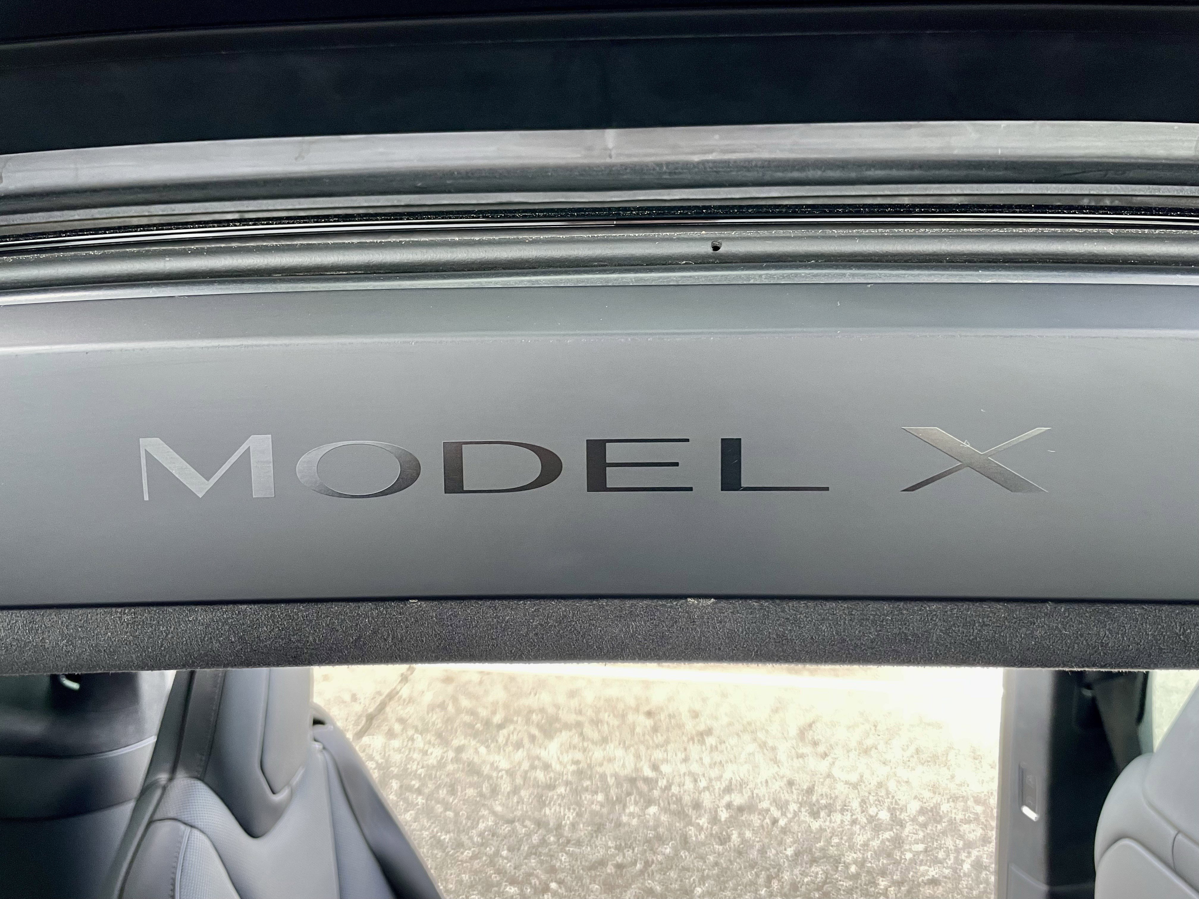 Used 2022 Tesla Model X Plaid image 35