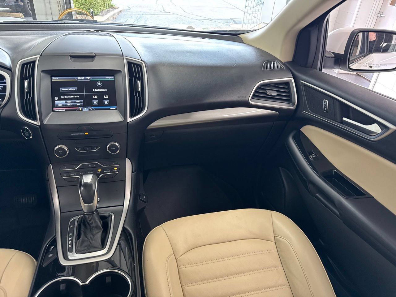 Used 2015 Ford Edge SEL w/ Equipment Group 201A AWD/4WD image 46