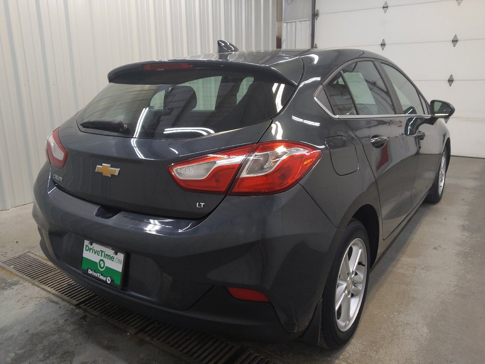 Used 2018 Chevrolet Cruze LT FWD image 9