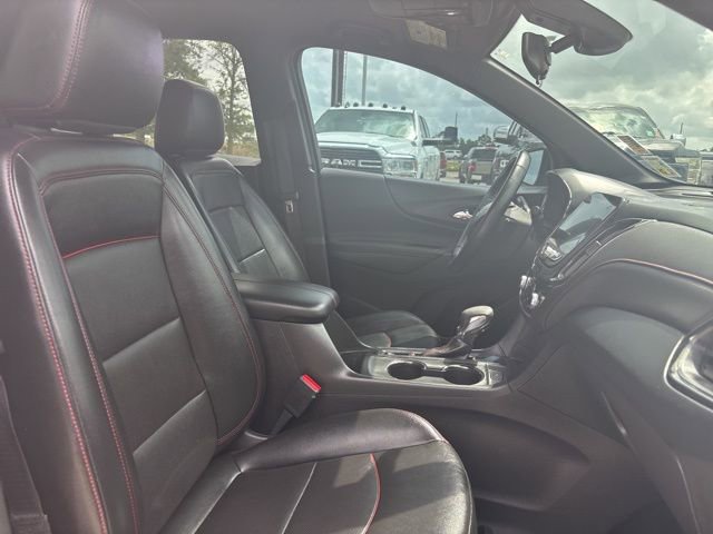 Used 2023 Chevrolet Equinox RS w/ RS Leather Package image 17