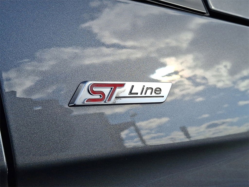 Used 2022 Ford Edge ST-Line image 24