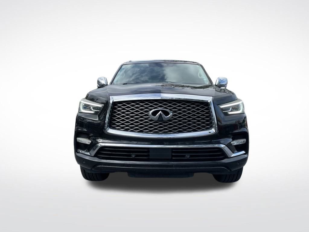 Used 2018 INFINITI QX80 2WD w/ Deluxe Technology Package image 3