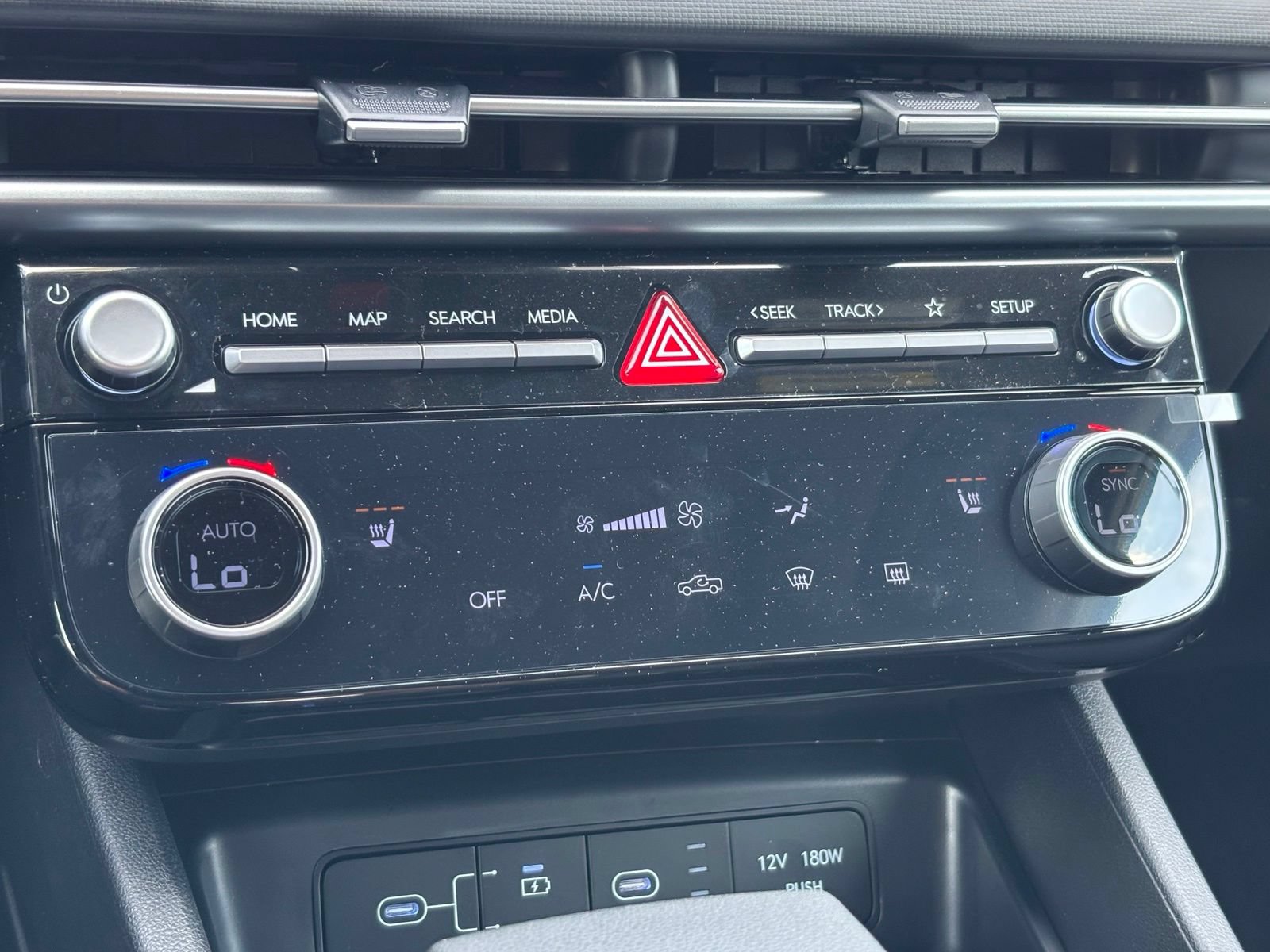 New 2026 Hyundai Santa Cruz SEL FWD image 23