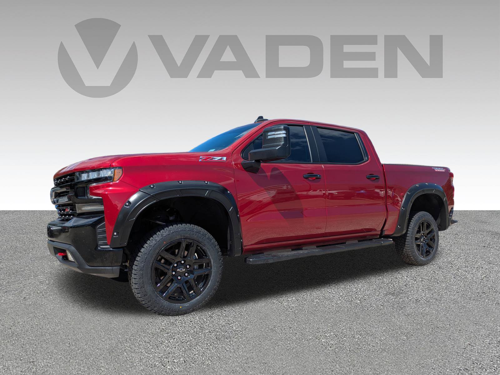 Used 2021 Chevrolet Silverado 1500 LT Trail Boss w/ Bed Protection Package AWD/4WD image 2
