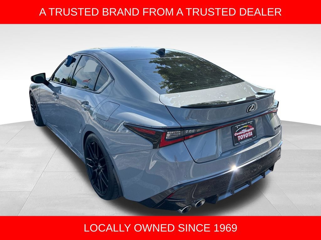 Used 2022 Lexus IS 500 RWD image 3