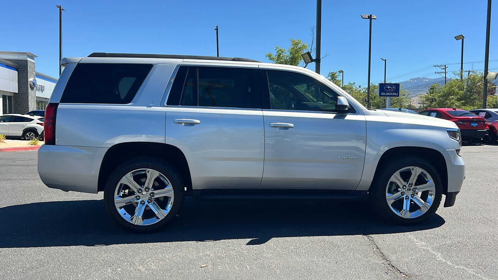 Used 2019 Chevrolet Tahoe LT AWD/4WD image 4