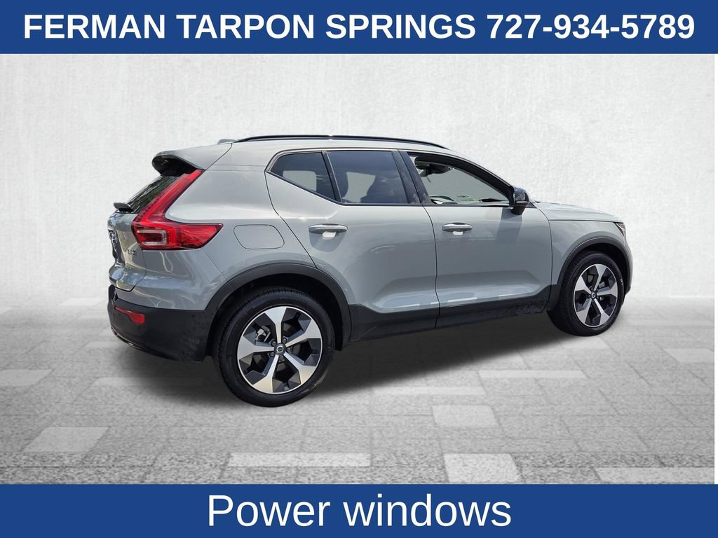 Certified 2026 Volvo XC40 B5 Plus AWD/4WD image 11