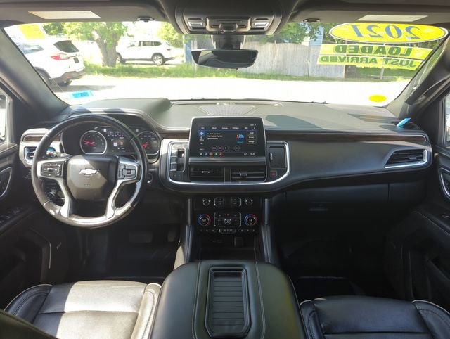 Used 2021 Chevrolet Suburban Premier w/ Premium Package AWD/4WD image 15