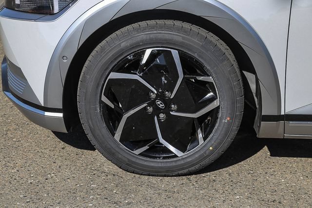 Certified 2023 Hyundai Ioniq 5 Limited RWD image 11