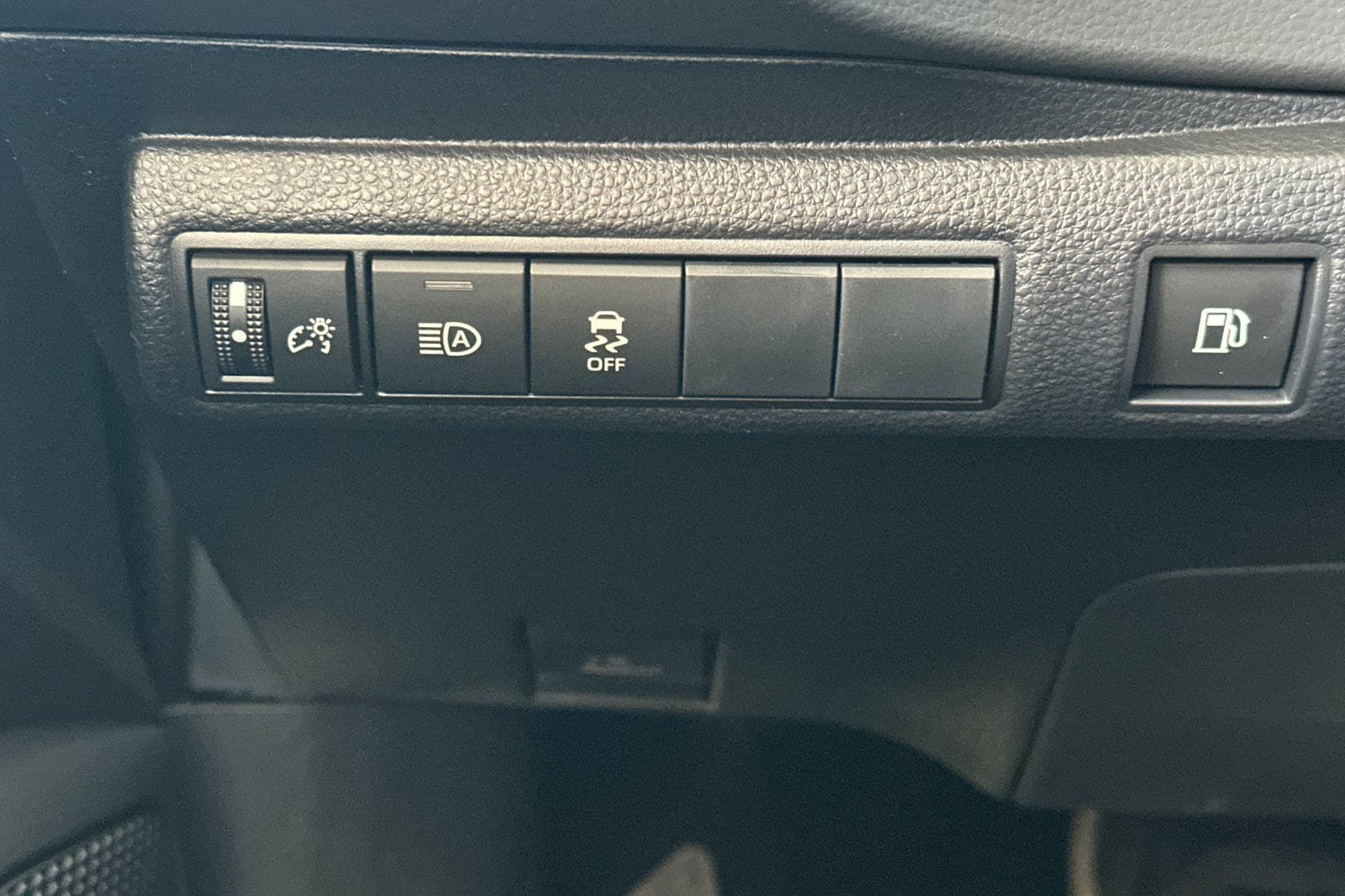 New 2027 Toyota Corolla SE FWD image 28