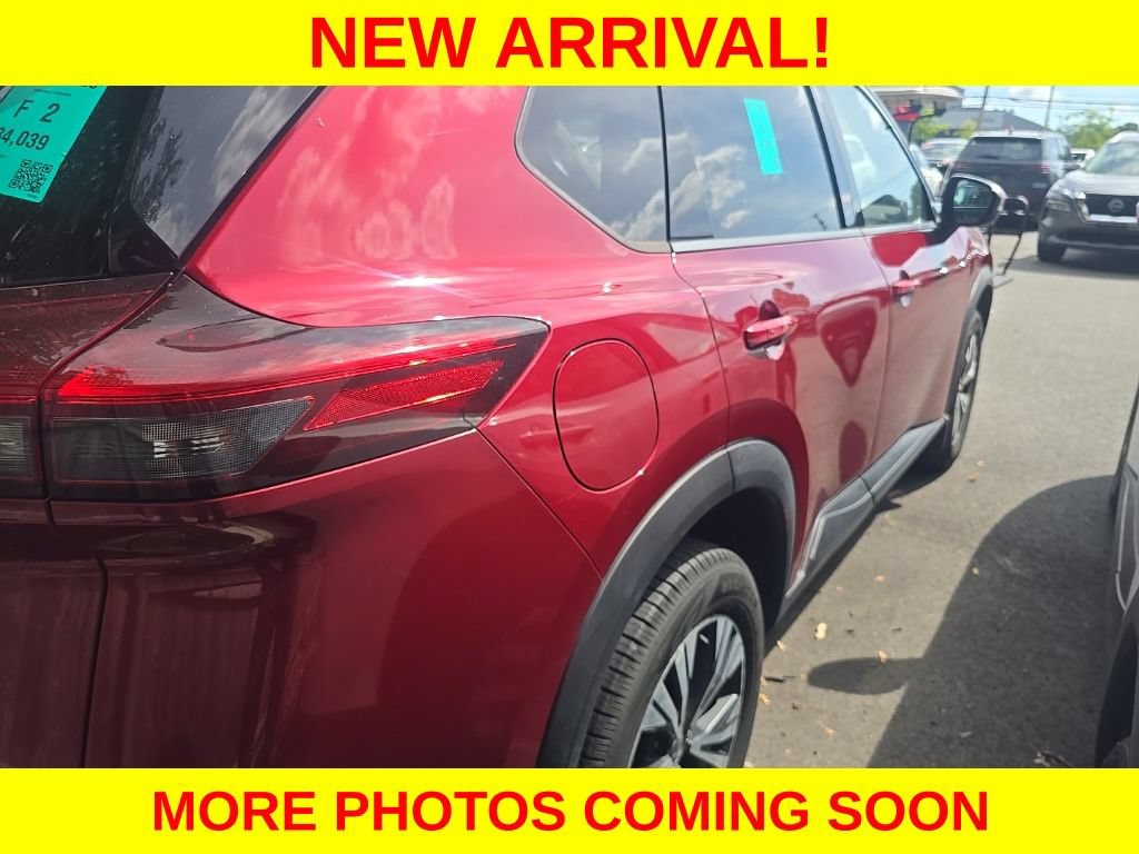 Used 2021 Nissan Rogue SV AWD/4WD image 5