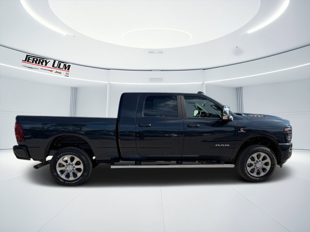 New 2026 RAM 2500 Laramie w/ Sport Appearance Package AWD/4WD image 6