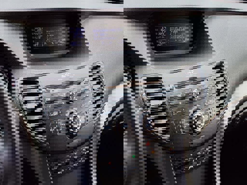 Used 2012 Acura TSX Sedan image 23