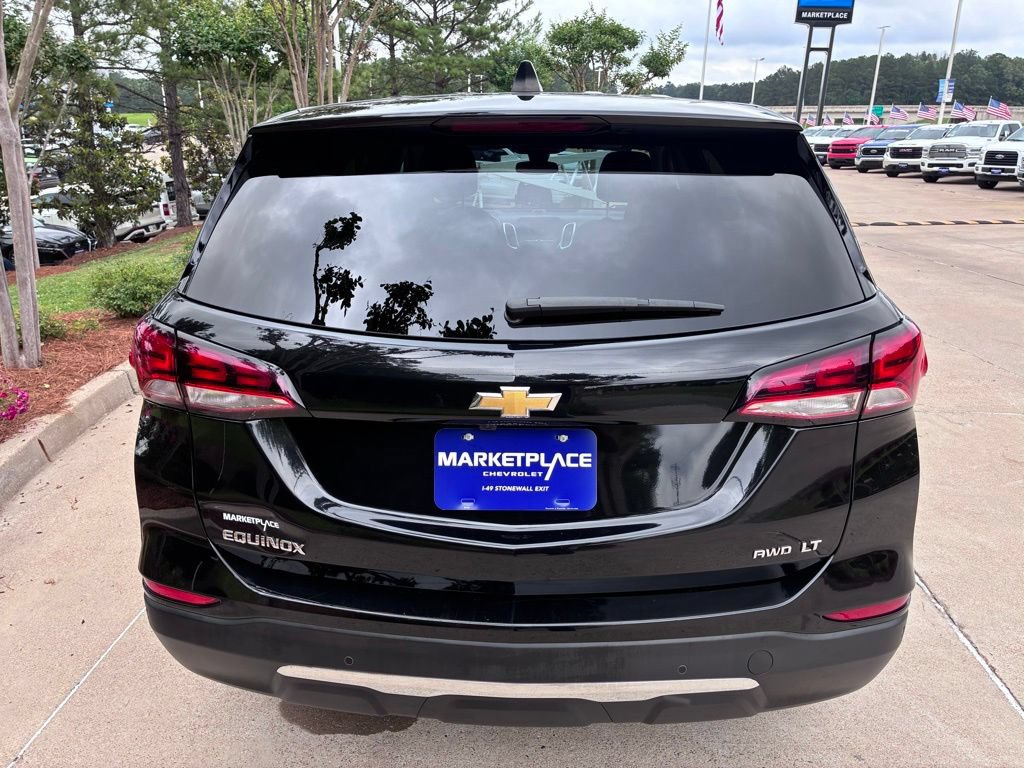Used 2024 Chevrolet Equinox LT AWD/4WD image 9