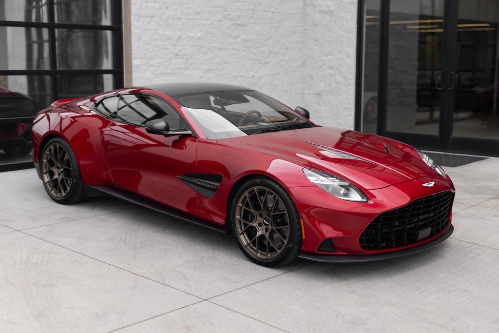 New 2025 Aston Martin Vanquish image 44