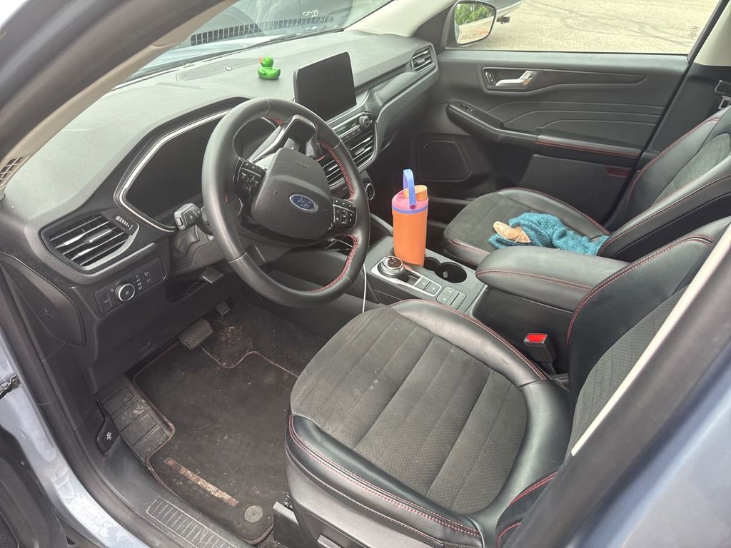 Used 2022 Ford Escape SEL w/ SEL Stealth AWD Package image 6