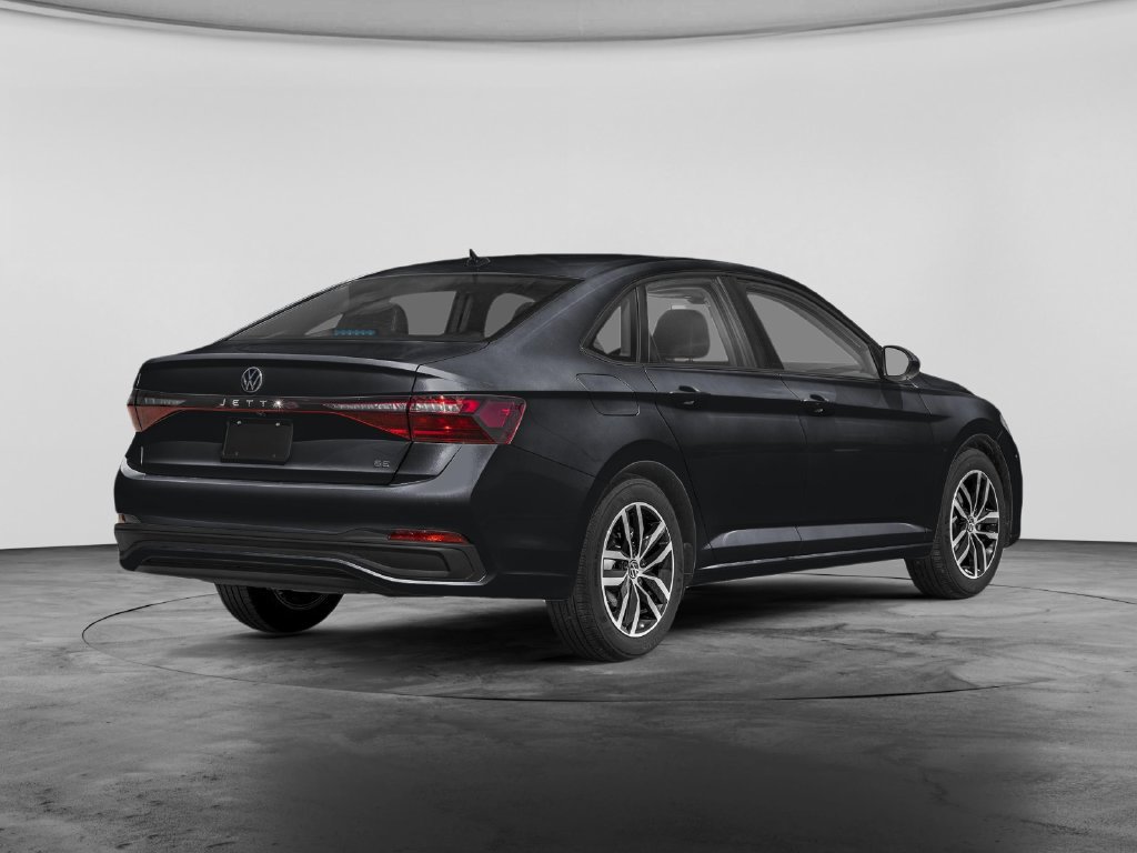 Used 2025 Volkswagen Jetta SE FWD image 3