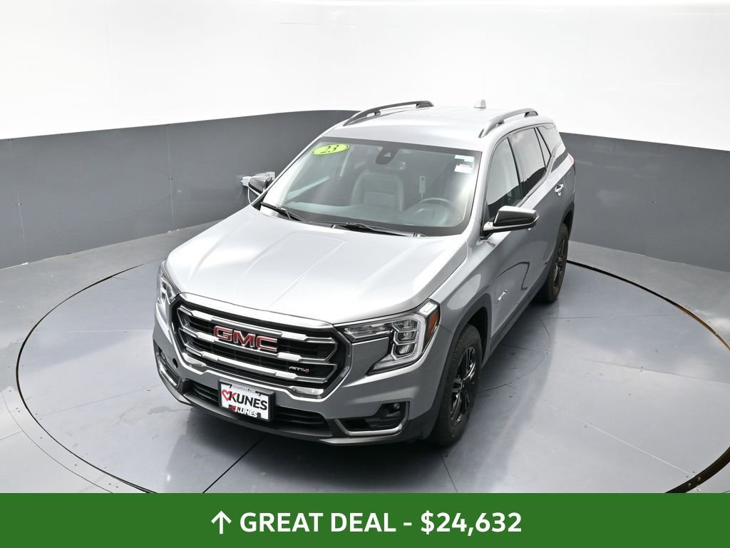 Used 2023 GMC Terrain AT4 image 47
