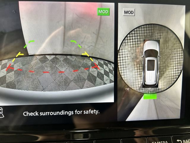 Used 2022 Nissan Pathfinder SL image 17