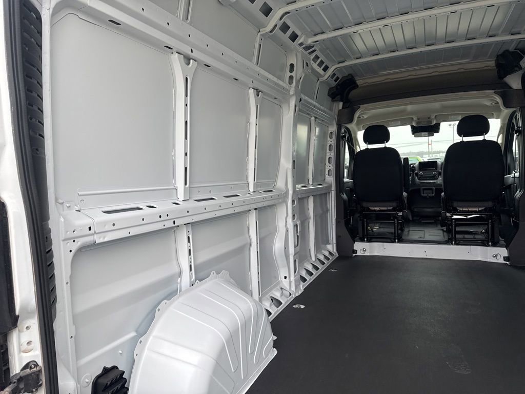 Used 2024 RAM ProMaster 2500 image 26