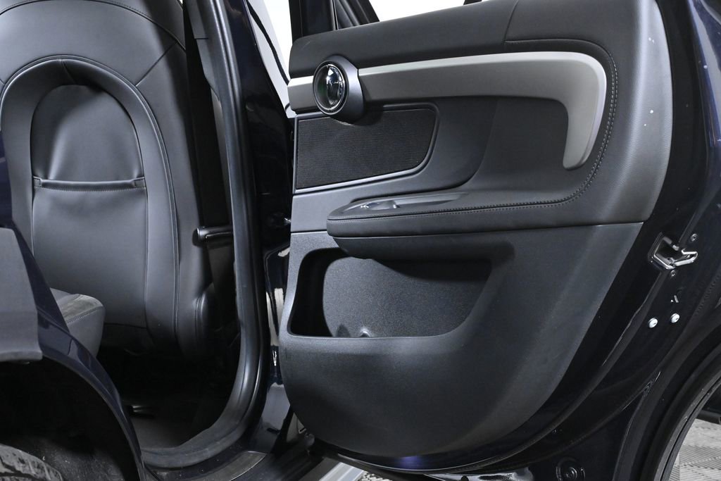Certified 2022 MINI Cooper Countryman SE w/ Convenience Package image 29